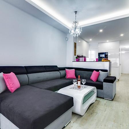 Moderno Apartamento Familiar Junto Al Mar - Conejito Lejlighed Torrevieja Eksteriør billede