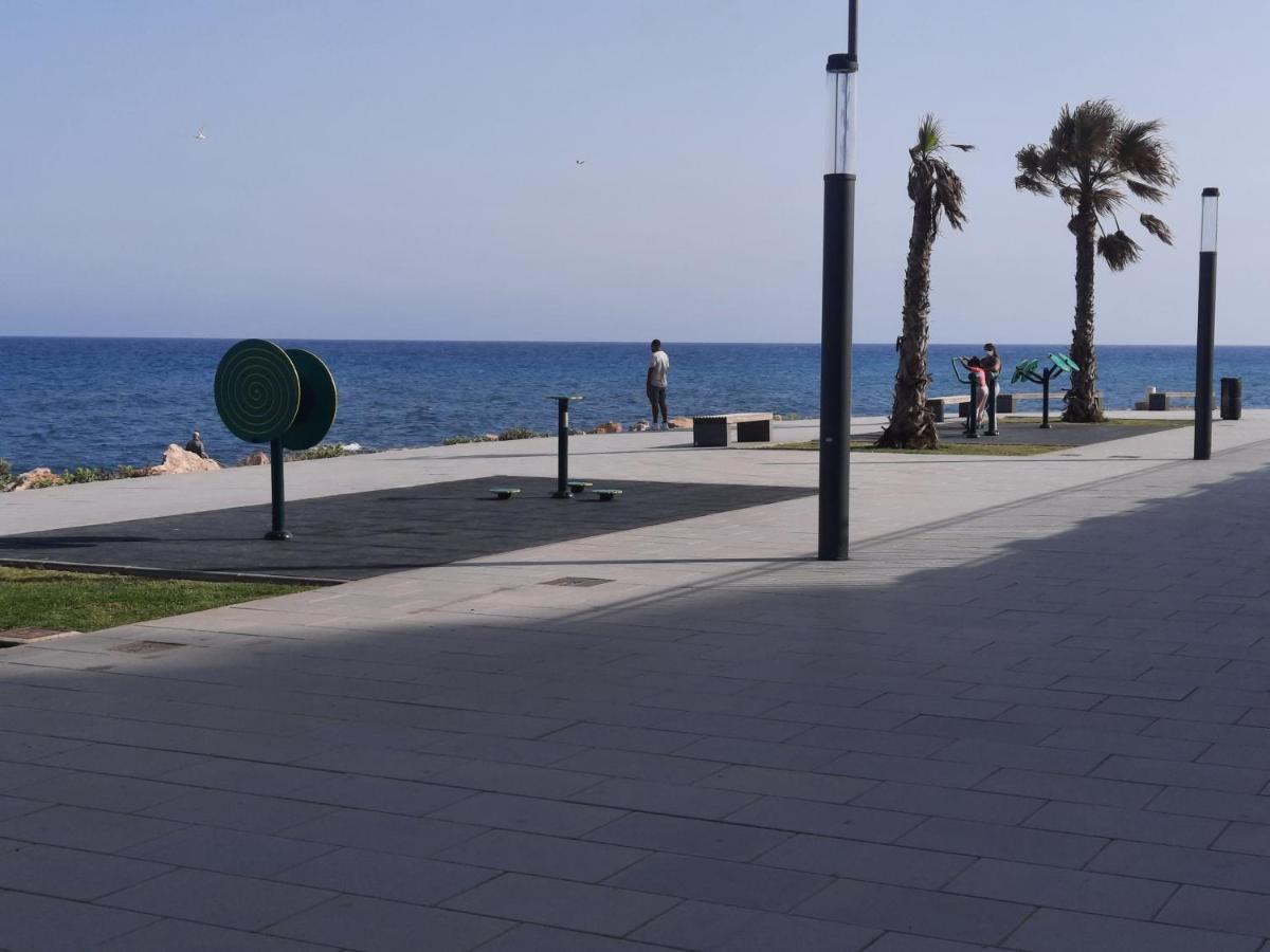Moderno Apartamento Familiar Junto Al Mar - Conejito Lejlighed Torrevieja Eksteriør billede