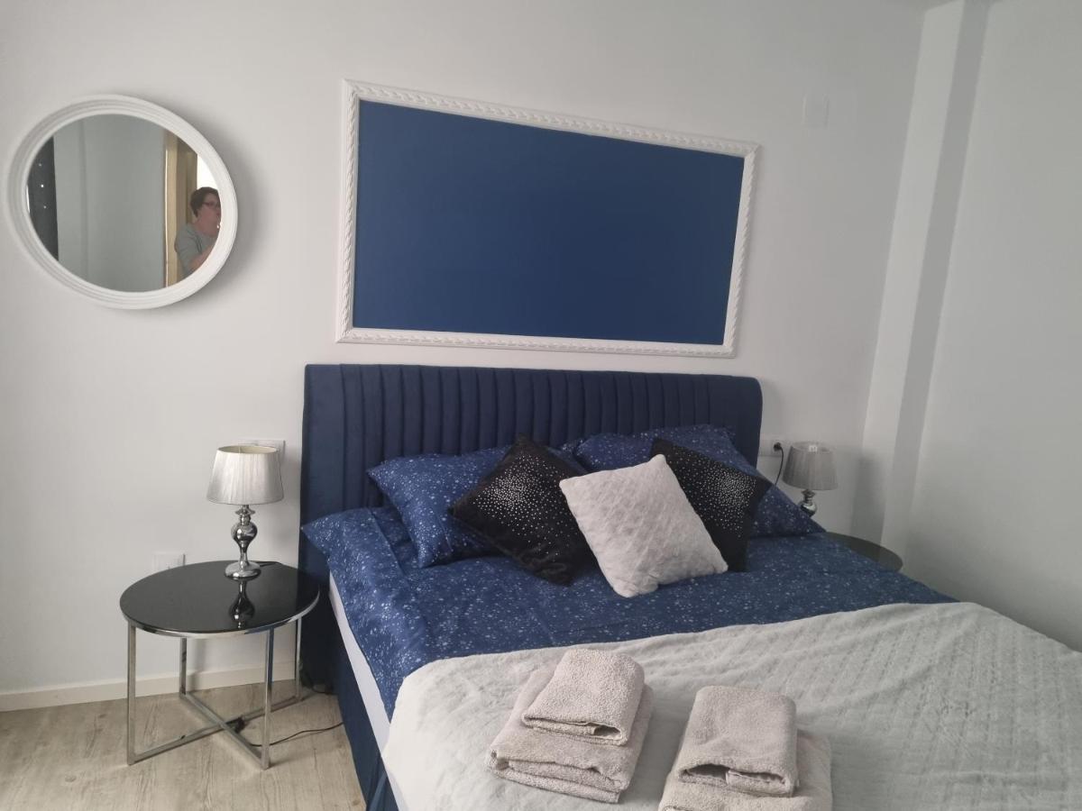 Moderno Apartamento Familiar Junto Al Mar - Conejito Lejlighed Torrevieja Eksteriør billede