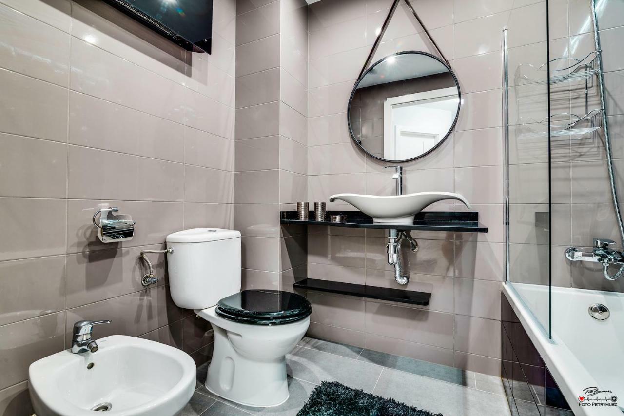Moderno Apartamento Familiar Junto Al Mar - Conejito Lejlighed Torrevieja Eksteriør billede