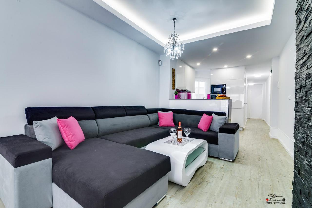 Moderno Apartamento Familiar Junto Al Mar - Conejito Lejlighed Torrevieja Eksteriør billede
